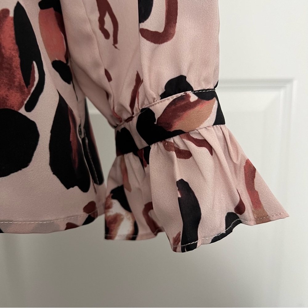 Eloquii Panthera Button Down w/ Ruffle Neck - NWT - Picture 8 of 15